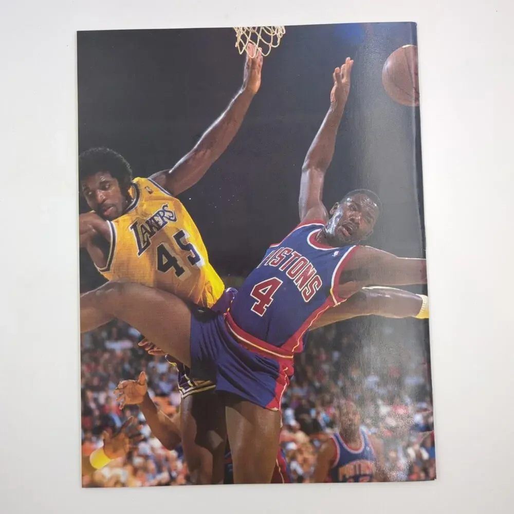 Beckett Basketball Magazine Sept Oct 1990 Issue #4 Charles Barkley Sixers NBA
